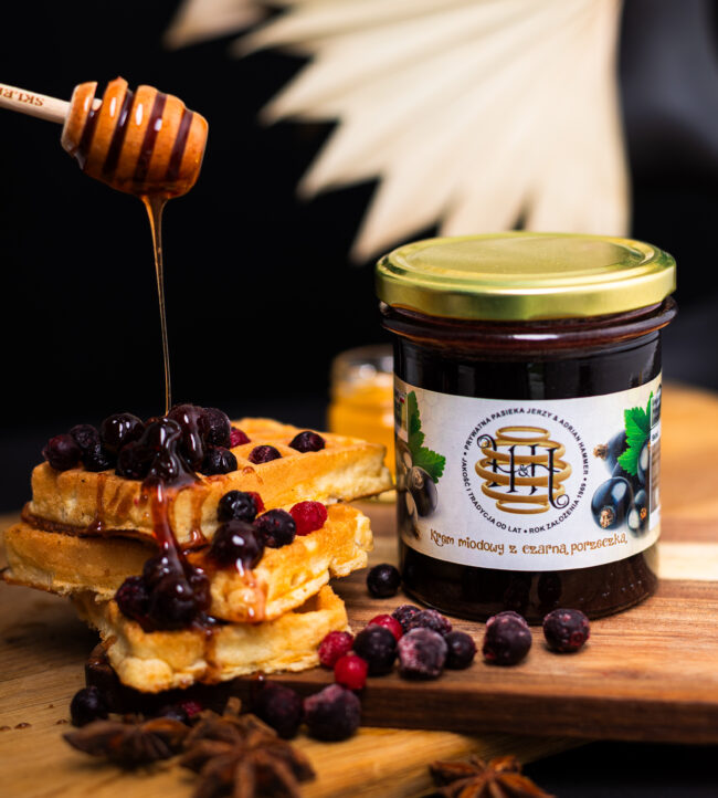 Miód z czarną porzeczką 420g